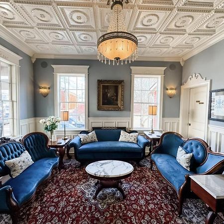 The Dahlonega Square Hotel & Villas Extérieur photo